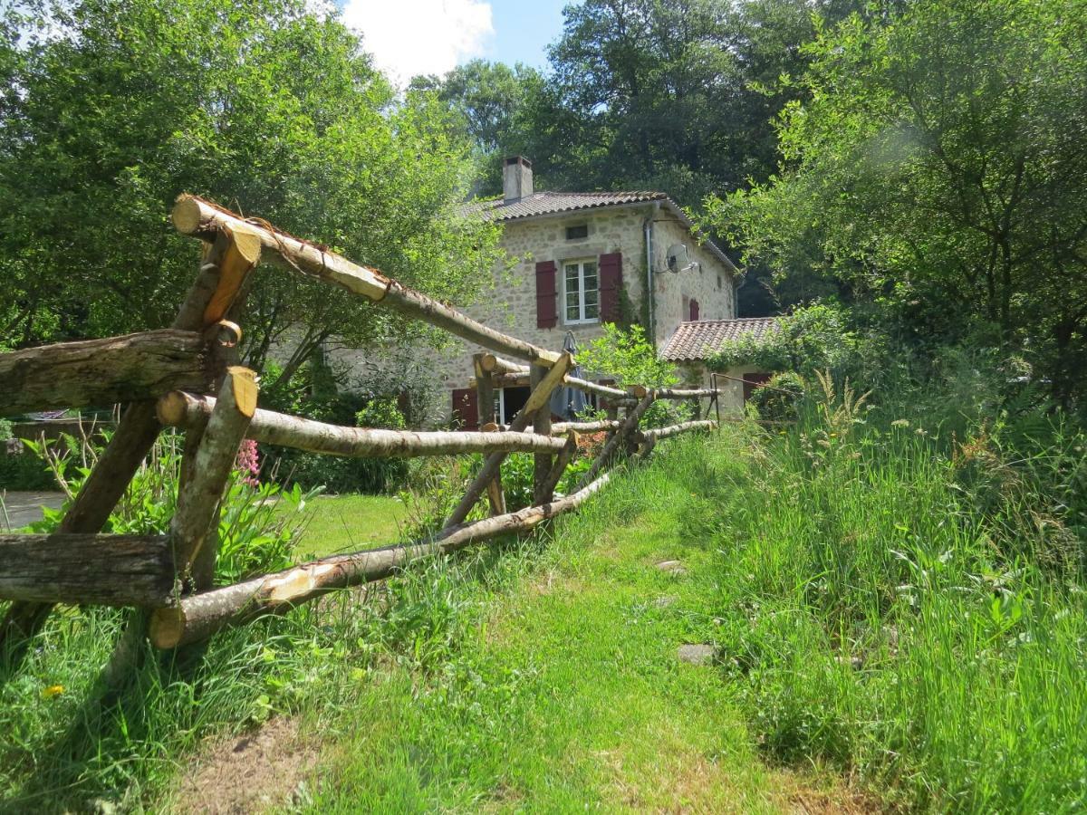 Le Moulin De Pensol - Gites Kültér fotó