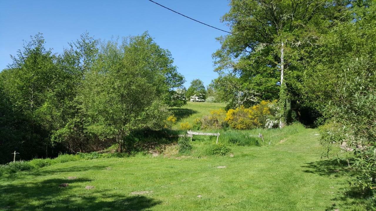 Le Moulin De Pensol - Gites Kültér fotó