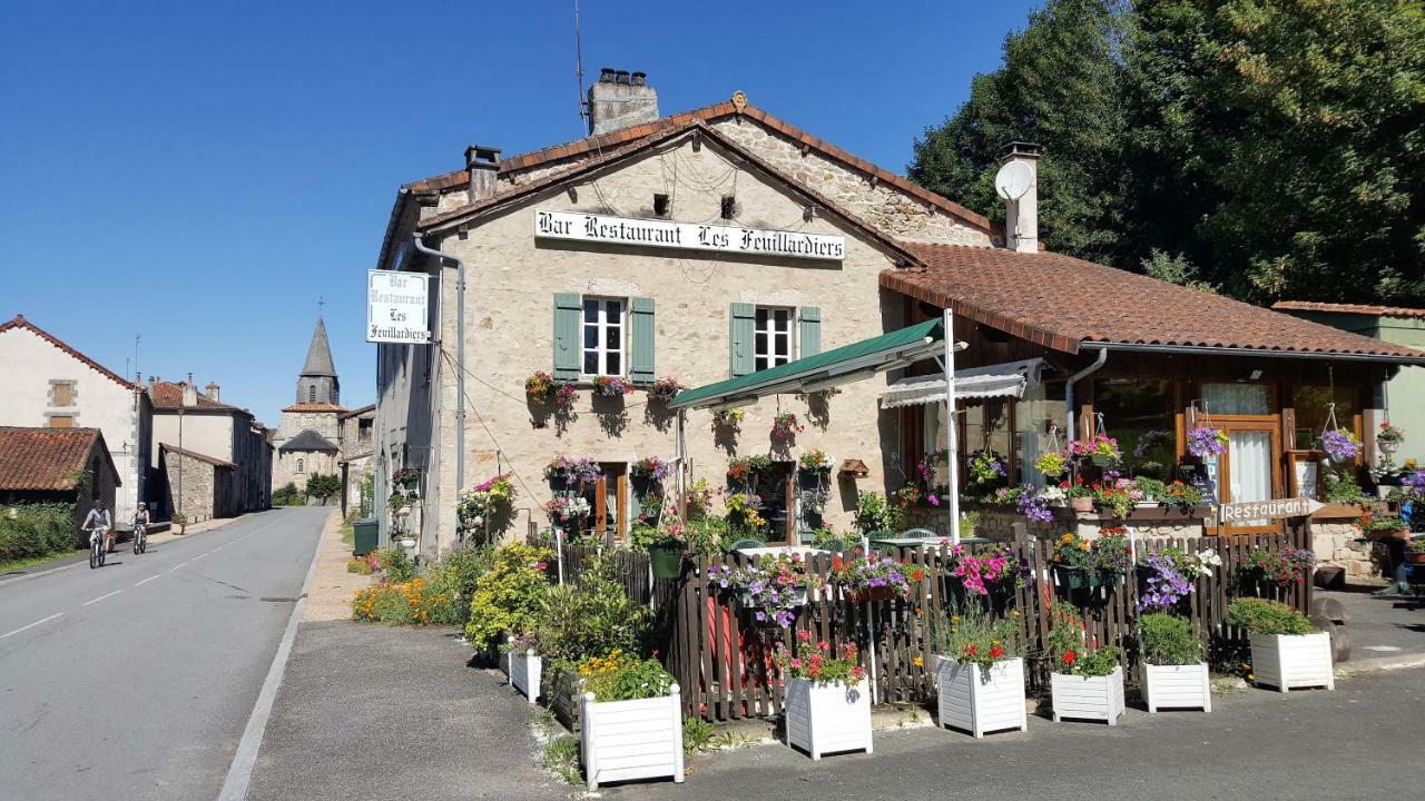 Le Moulin De Pensol - Gites Kültér fotó
