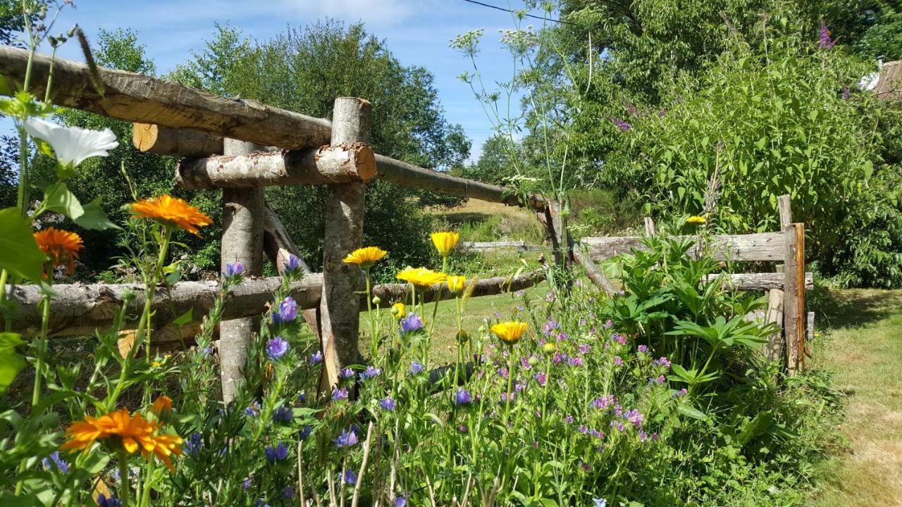Le Moulin De Pensol - Gites Kültér fotó